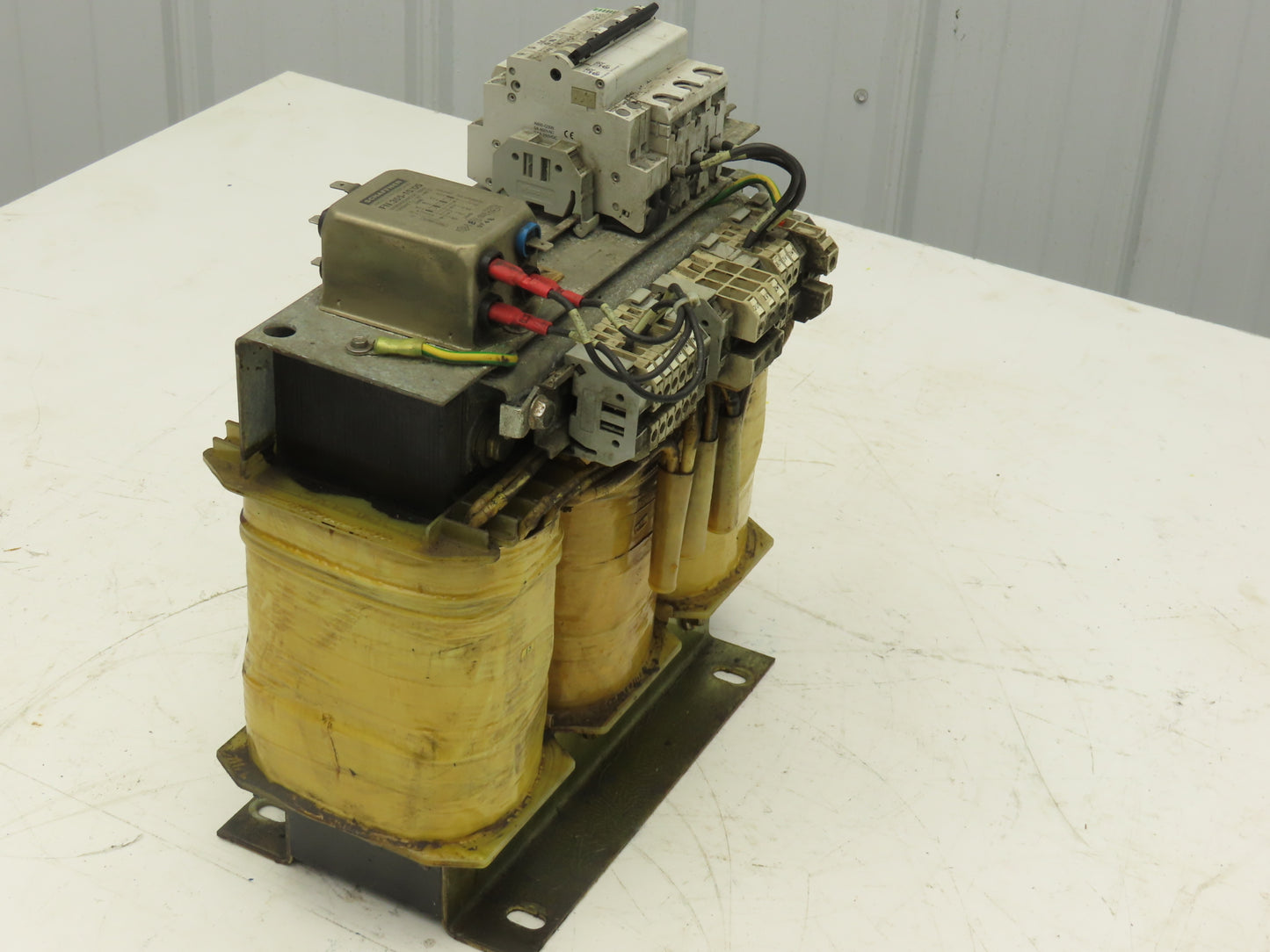 Siemens 4AP3095-0BE70-8Y Stepdown Power Transformer 3.72kva HV400/380V LV60/4.7V