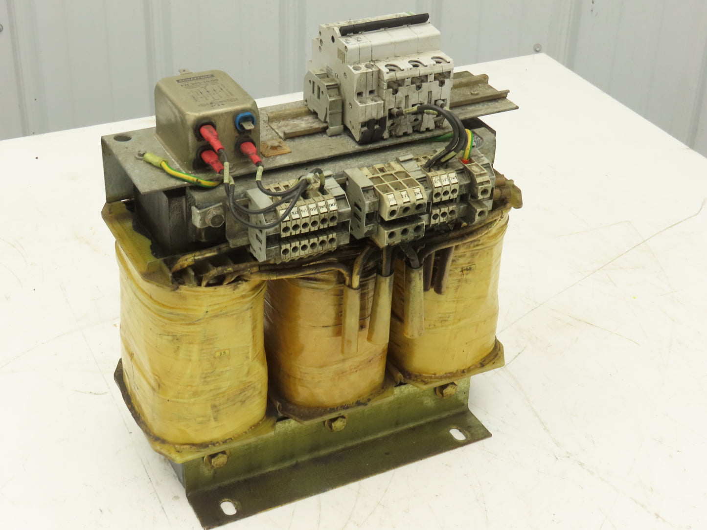 Siemens 4AP3095-0BE70-8Y Stepdown Power Transformer 3.72kva HV400/380V LV60/4.7V