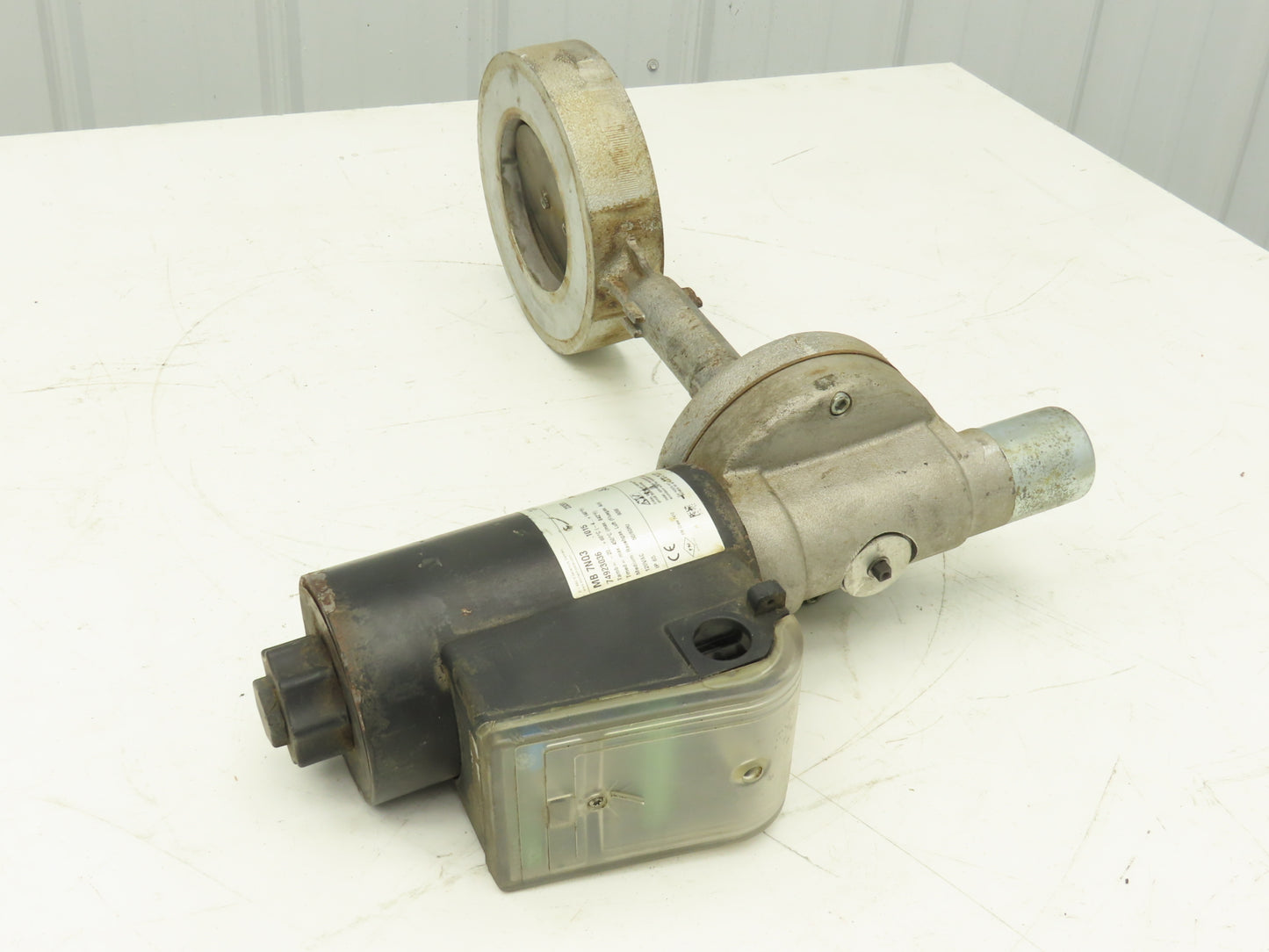 Krom Schroder MB 7NQ3  4" Wafer Butterfly Valve w/Solenoid Actuator 120VAC DN100