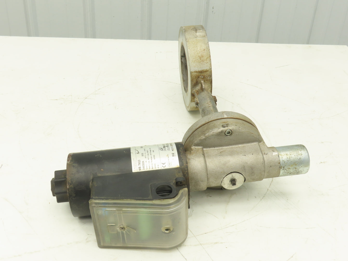 Krom Schroder MB 7NQ3  4" Wafer Butterfly Valve w/Solenoid Actuator 120VAC DN100