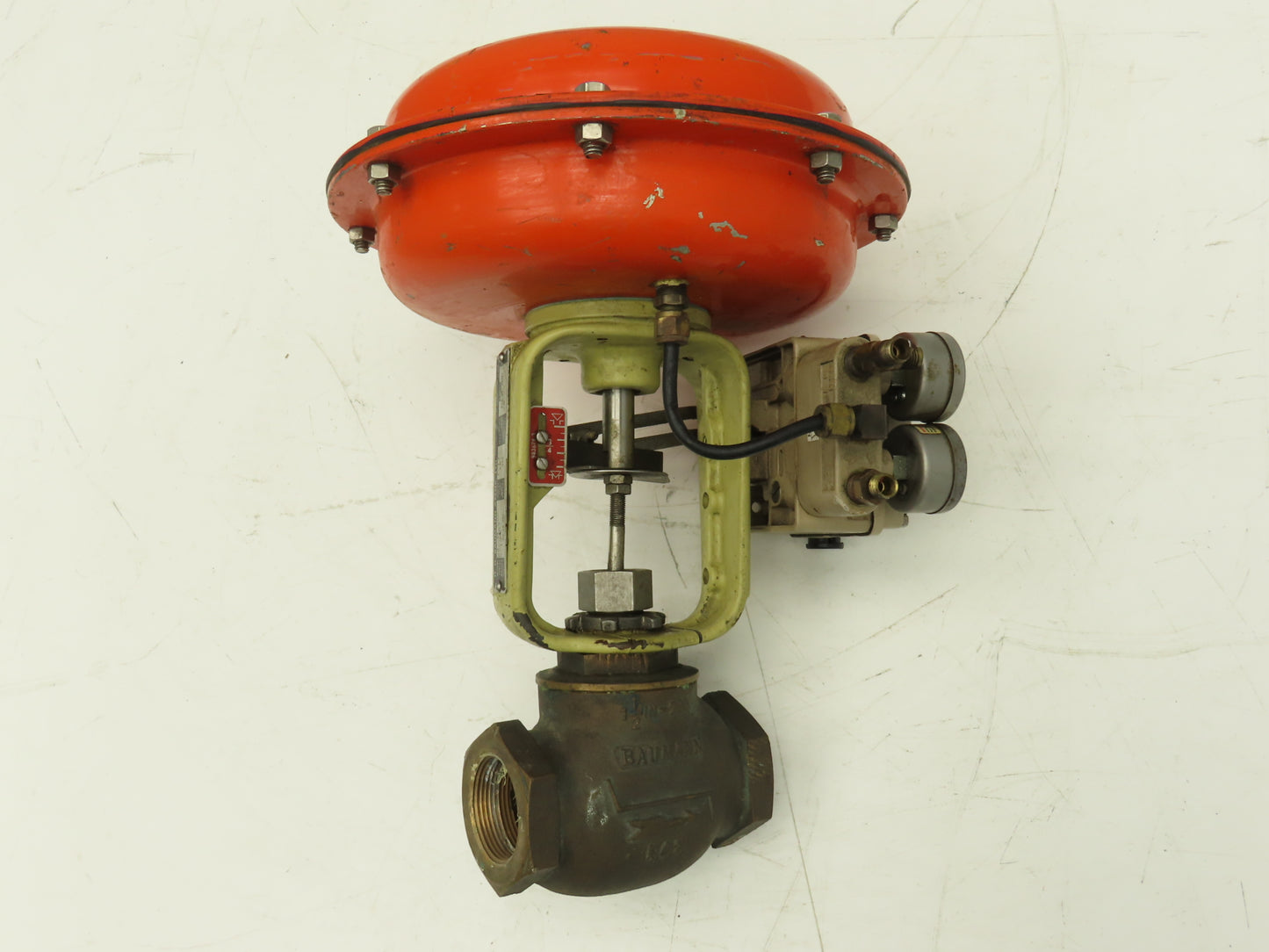 HD Baumann 54-24 588 Pneumatic Diaphragm Actuator 1-1/2"NPT Bronze Globe Valve