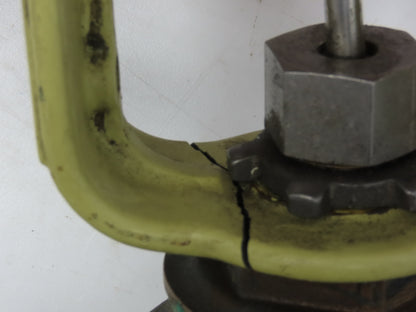 HD Baumann 54-24 588 Pneumatic Diaphragm Actuator 1-1/2"NPT Bronze Globe Valve