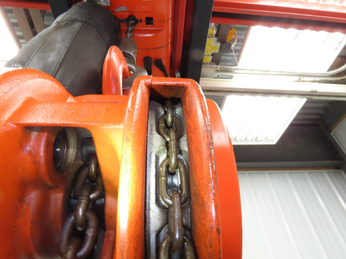 CM Cyclone 1-1/2 Ton 3000Lb Manual Chain Fall Hand Hoist 20' 6" Lift