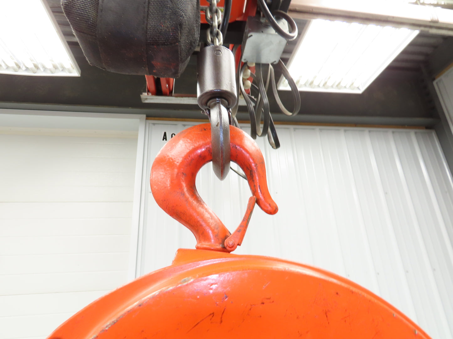 CM Cyclone 1-1/2 Ton 3000Lb Manual Chain Fall Hand Hoist 20' 6" Lift