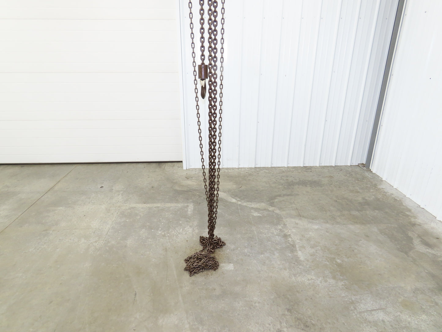 CM Cyclone 1-1/2 Ton 3000Lb Manual Chain Fall Hand Hoist 20' 6" Lift