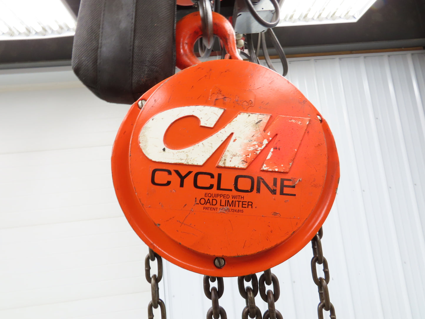 CM Cyclone 1-1/2 Ton 3000Lb Manual Chain Fall Hand Hoist 20' 6" Lift