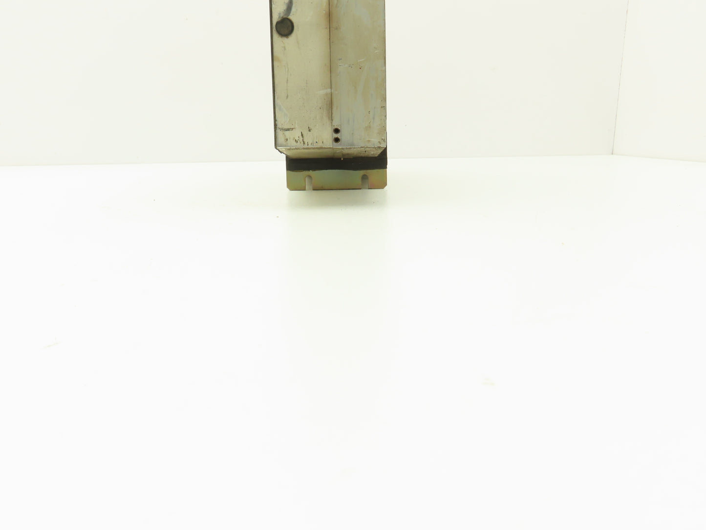 Yaskawa CACR-IR44SFBY8 P00 B12 Servo Drive Controller Servopack 5.9Hp 230VAC 3Ph