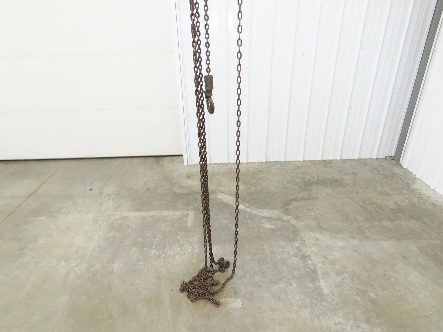 CM Cyclone 1/2 Ton 1000Lb Manual Chain Fall Hand Hoist 18' Lift