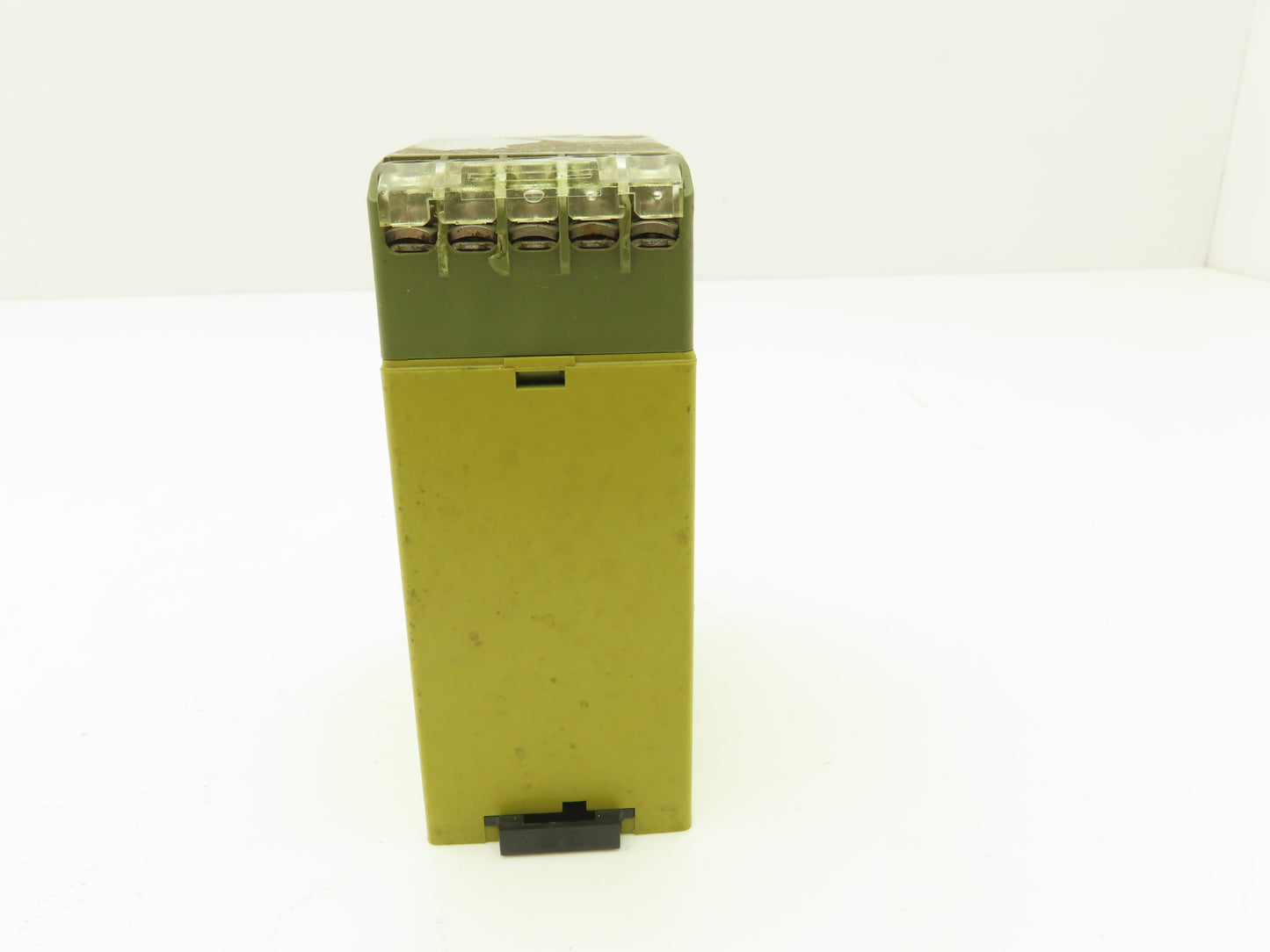 Pilz PNOZ 9 Safety Relay 110VAC 5VA 50-60Hz