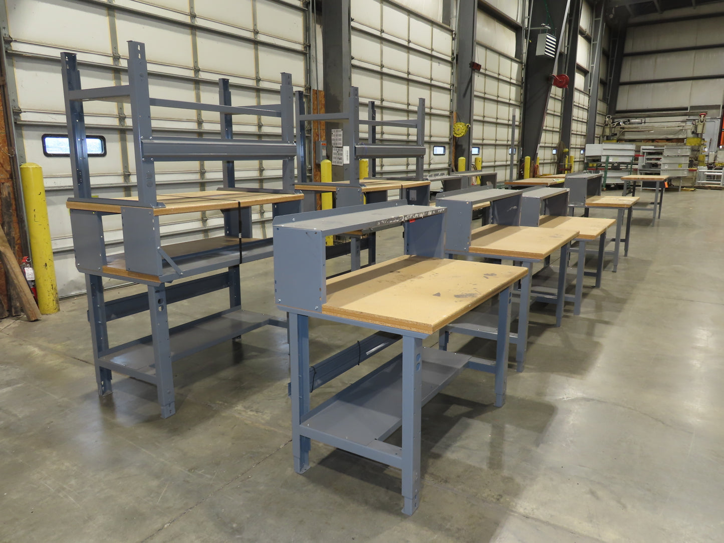 Uline H-1128  48"x 30" Industrial Packing Table Work Bench Composite Wood Top