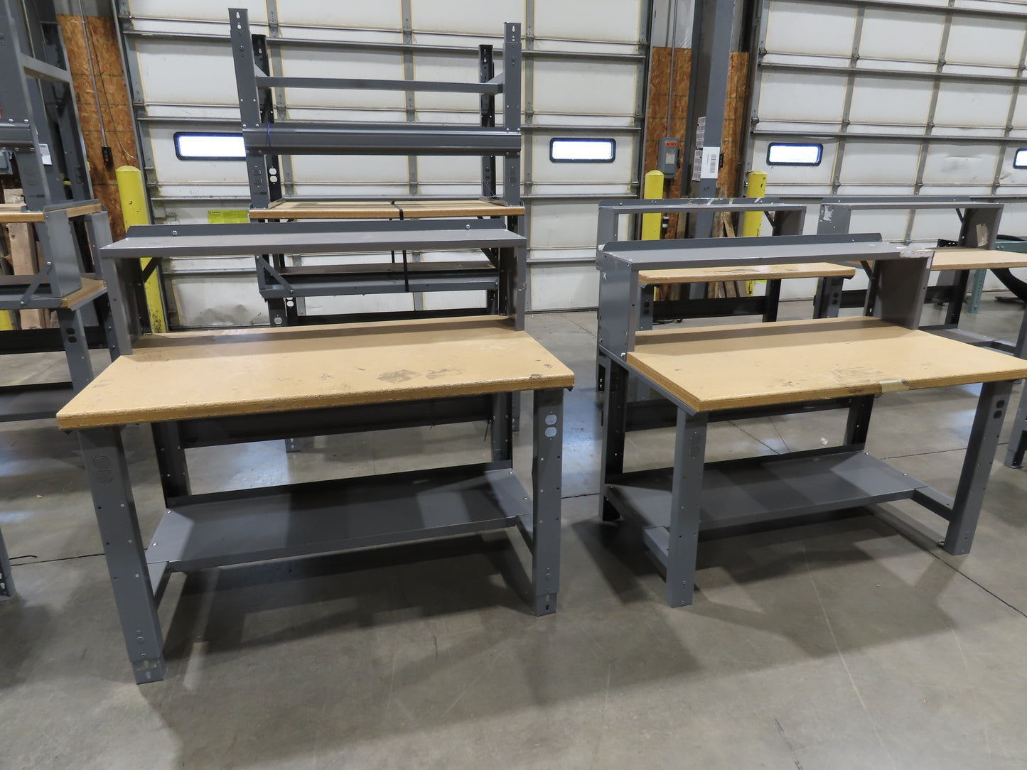 Uline H-1128  48"x 30" Industrial Packing Table Work Bench Composite Wood Top