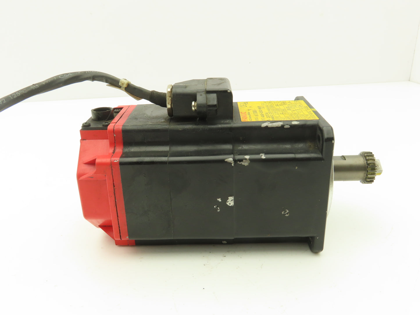 Fanuc AC Servo Motor 5kw 5000 RPM 126V Encoder A860-2014-T301