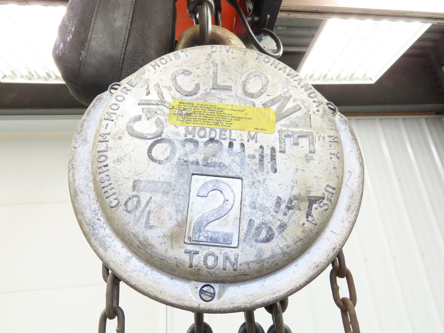 CM Cyclone Model S 2 Ton 4000Lb Manual Chain Fall Hand Hoist 10' Lift