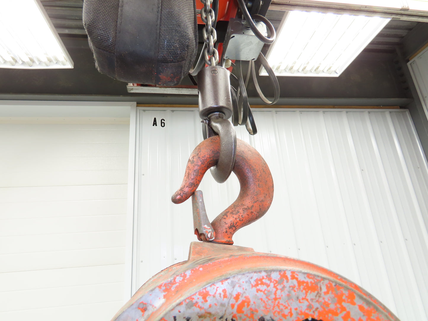 CM Cyclone 1-1/2 Ton 3000Lb Manual Chain Fall Hand Hoist 16' Lift