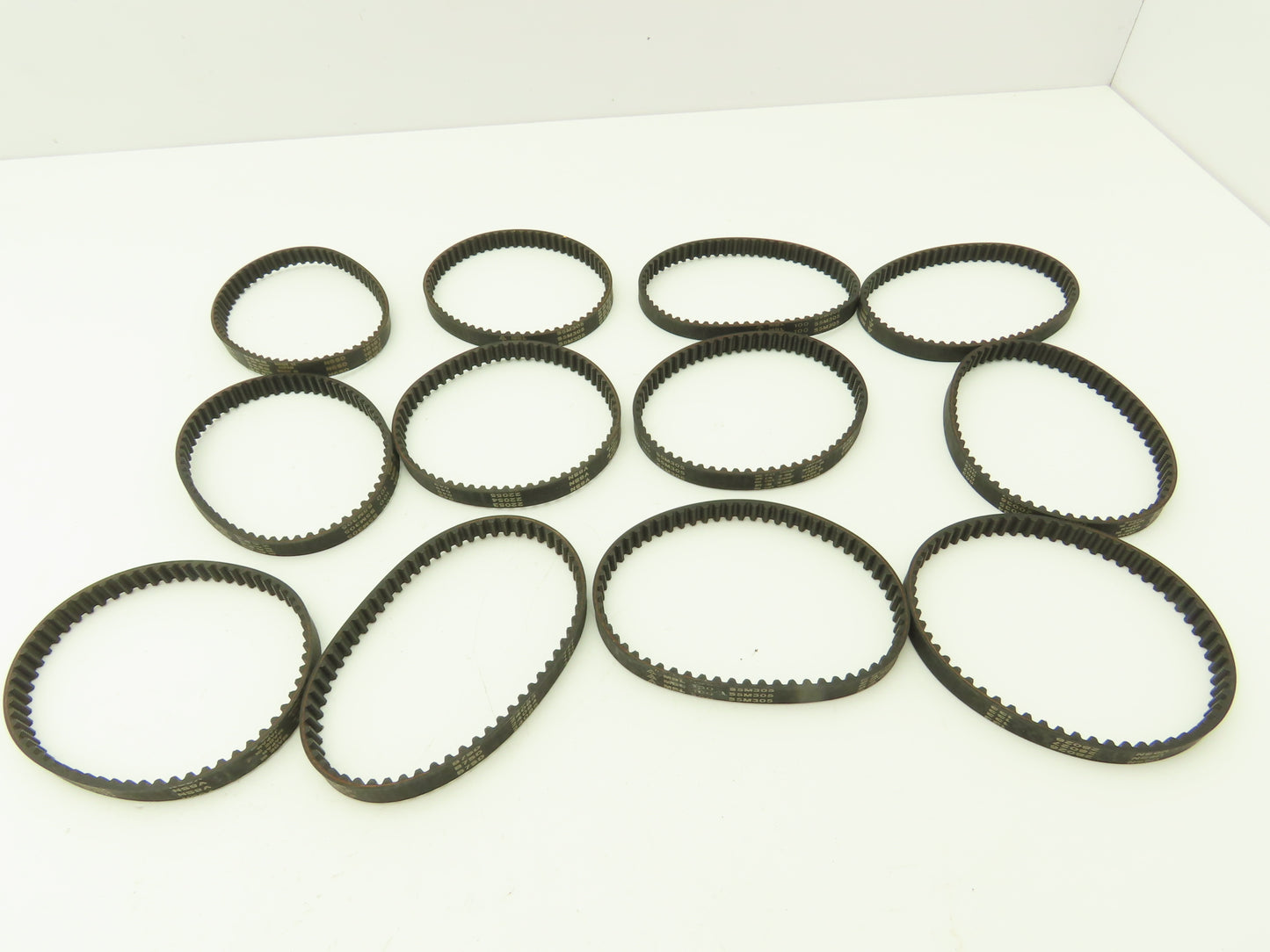MBL S5M305 Rubber Synchronous Timing Belt 10mm x 305mm Lot of 12