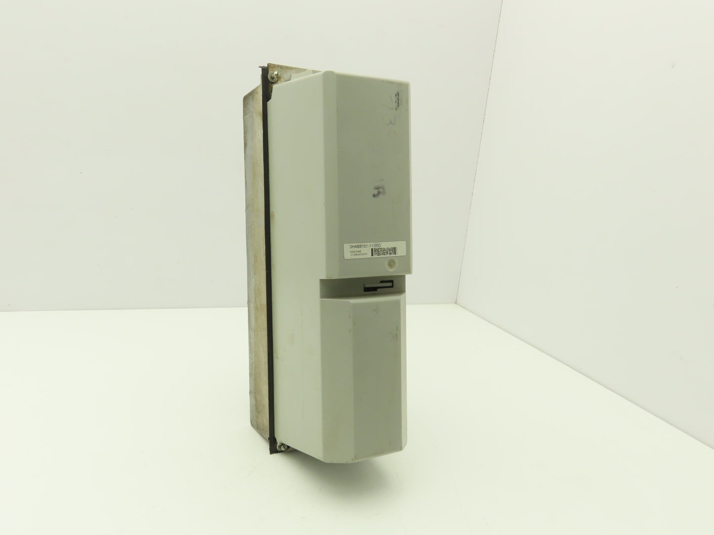 ABB 3HAB8101-11/05D Inmotion Industrial Robot Servo Drive Rectifier Unit