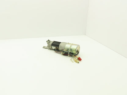 Yaskawa USASEM-02YRW12 AC Servo Motor 154W 3000rpm w/Encoder Right Angle Output