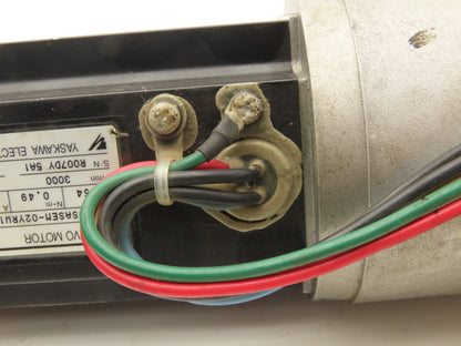 Yaskawa USASEM-02YRW12 AC Servo Motor 154W 3000rpm w/Encoder Right Angle Output