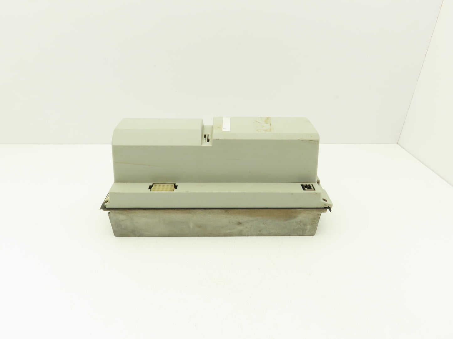 ABB 3HAB8101-6/12A Inmotion Industrial Robot Servo Drive Rectifier Unit