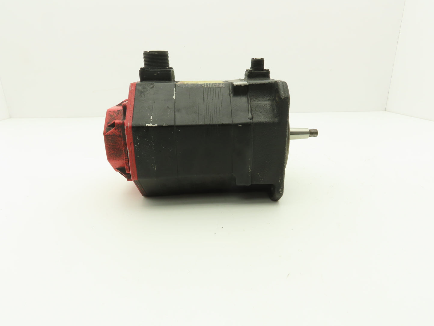 Fanuc AC Servo Motor 1.4kw 3PH 4000 RPM 138V Encoder A860-2014-T301