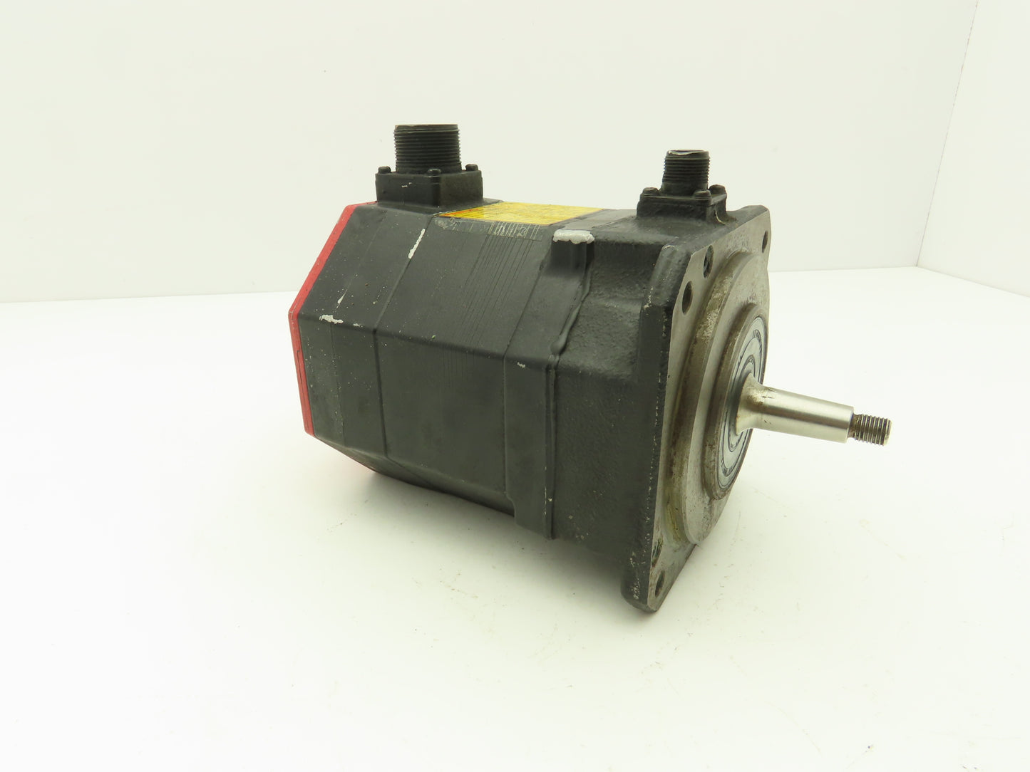 Fanuc AC Servo Motor 1.4kw 3PH 4000 RPM 138V Encoder A860-2014-T301