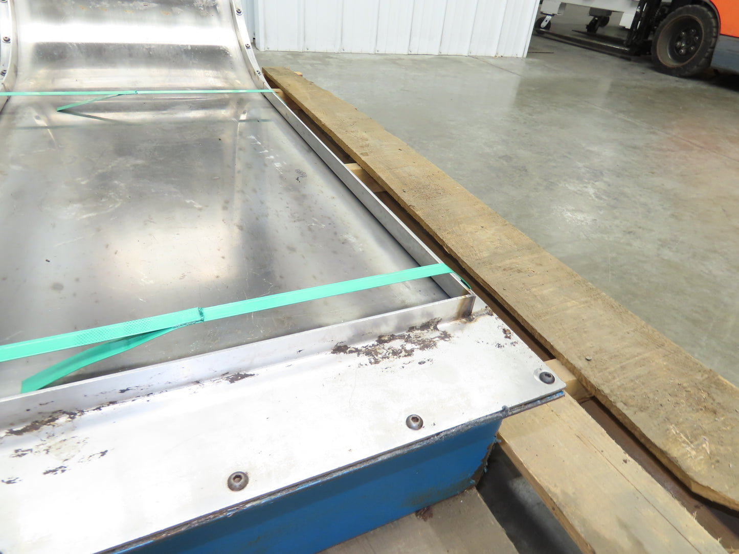 Puritan 16"W x 68"L Magnetic Belt-Free Incline Chip Conveyor .5Hp 230/460V 3PH