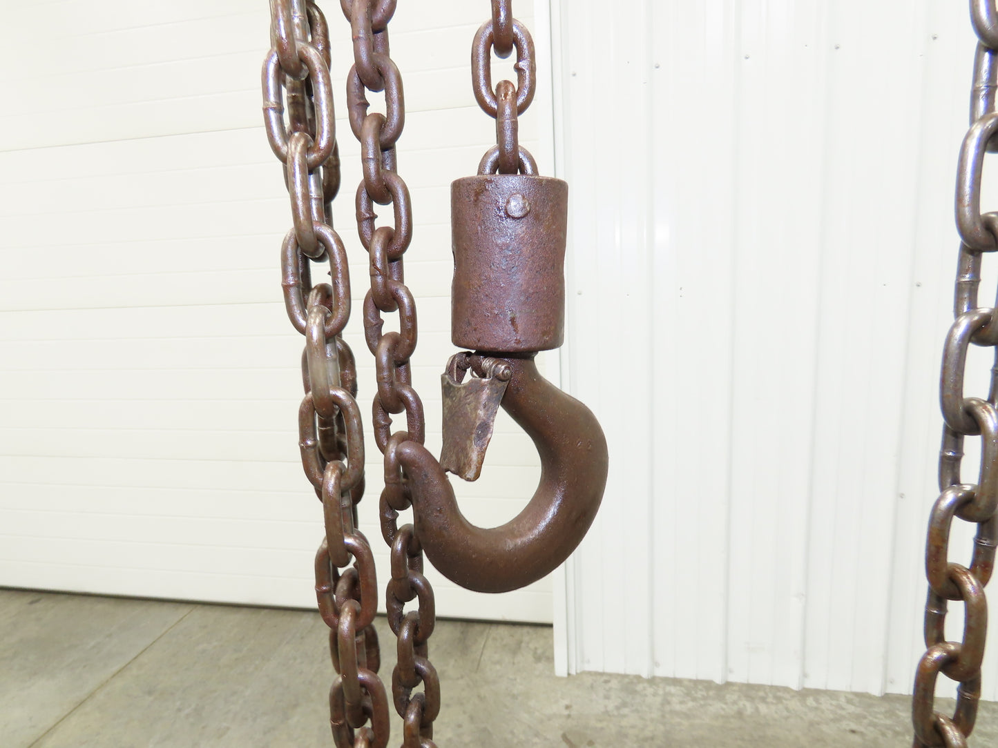 CM Cyclone Series 646 1 Ton 2000Lb Manual Chain Fall Hand Hoist 9' Lift