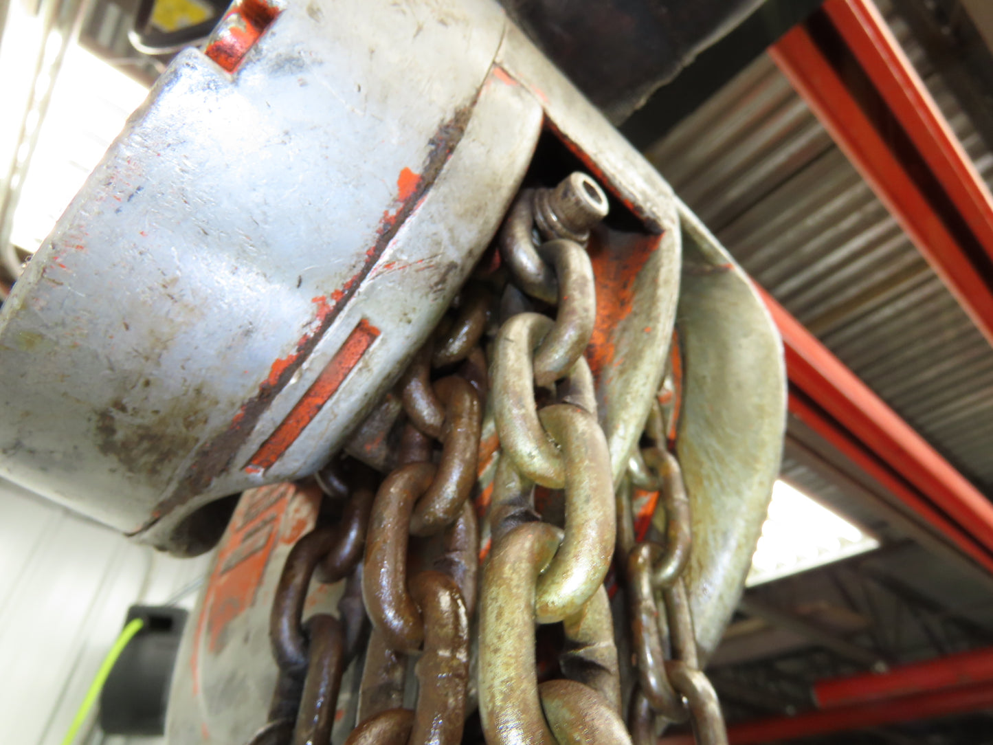 CM Cyclone Series 646 1 Ton 2000Lb Manual Chain Fall Hand Hoist 9' Lift