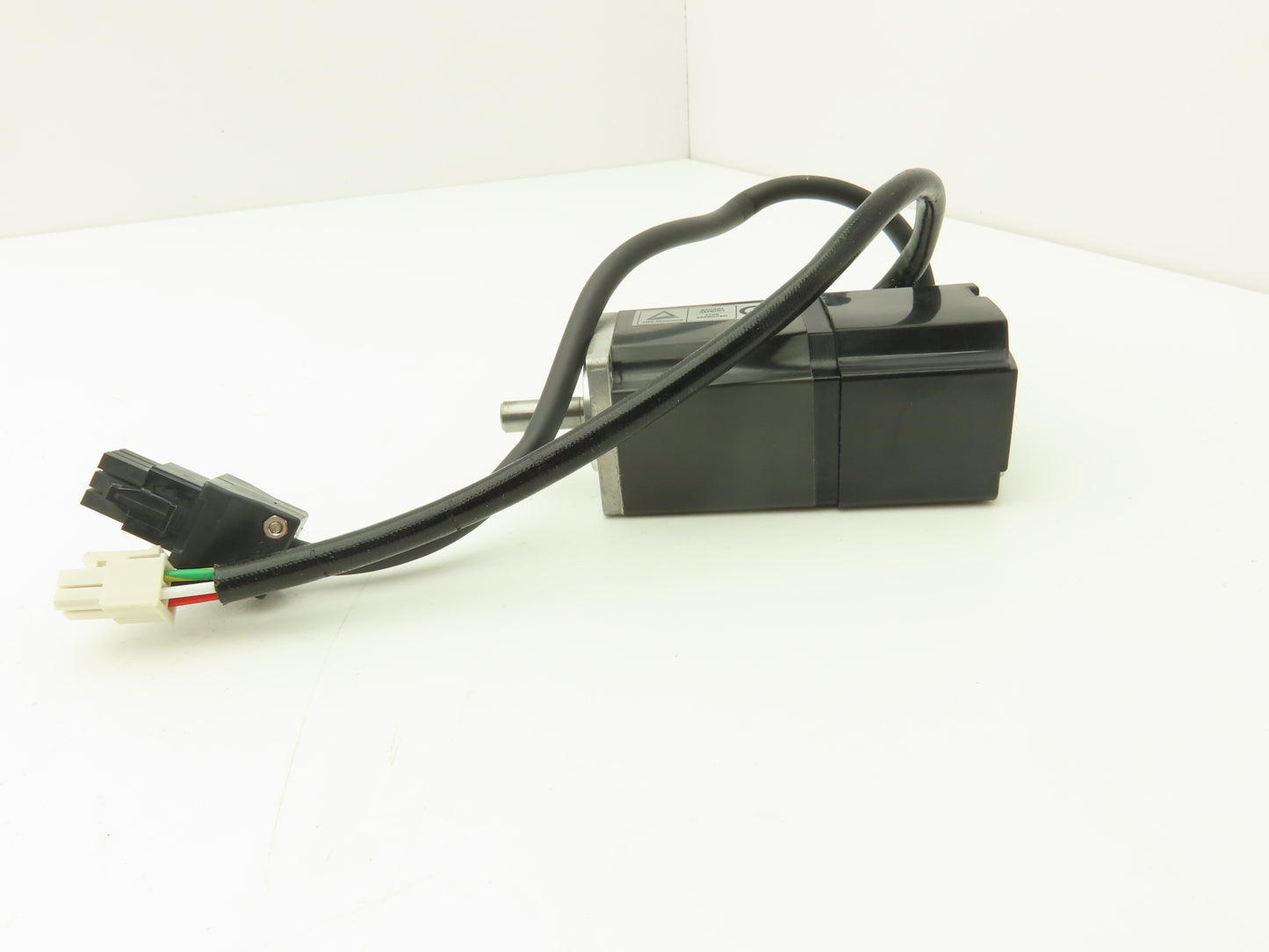 Mitsubishi AC Servo Motor 100W 3000 RPM 105V 0.7A Encoder OBA17-052