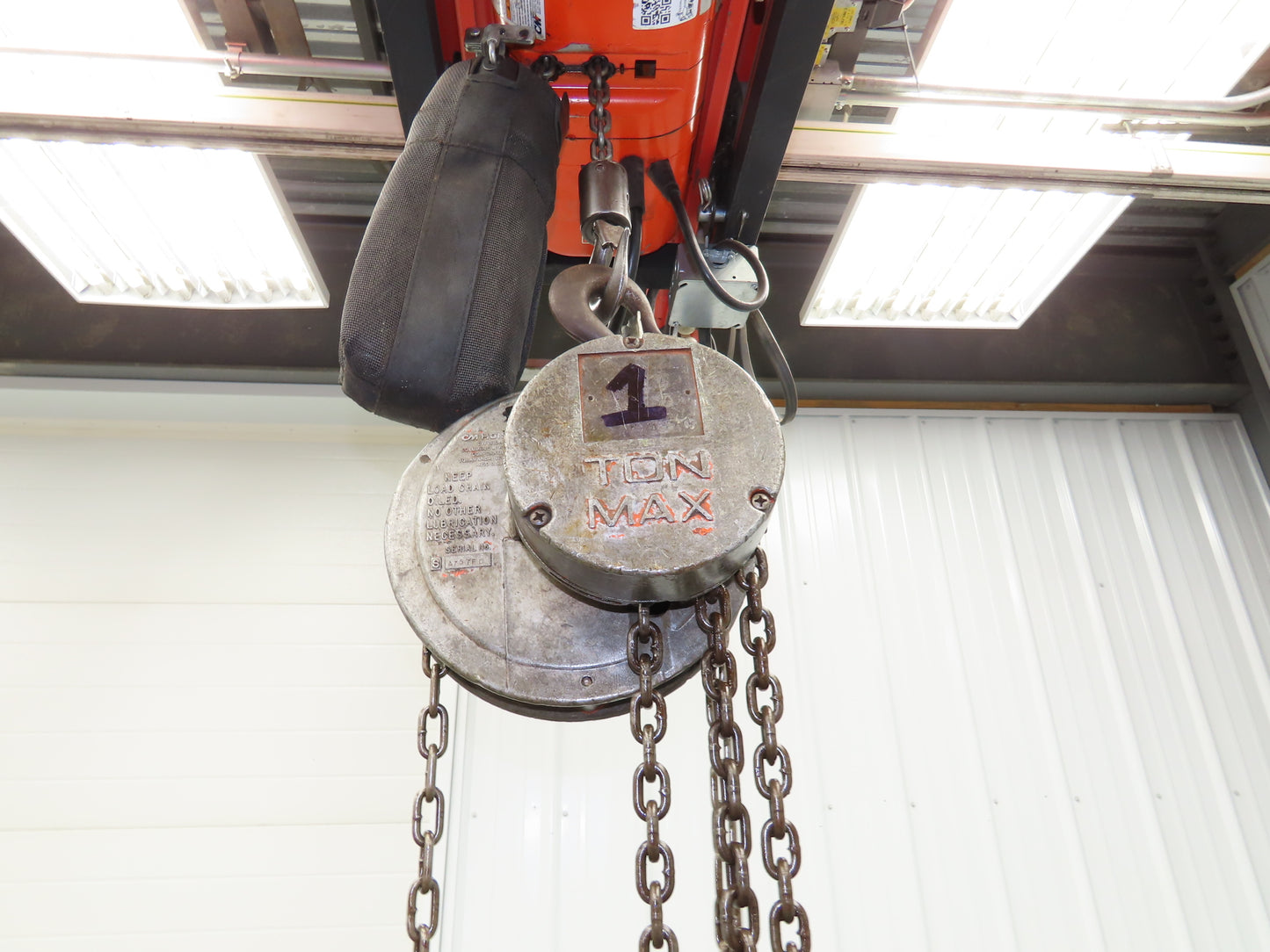 CM Cyclone Series 646 1 Ton 2000Lb Manual Chain Fall Hand Hoist 11' 6" Lift