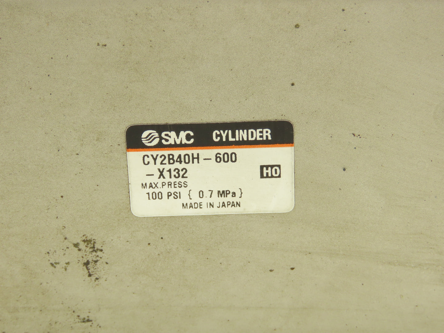 SMC CY2B40H-600 Pneumatic Air Magnetically Coupled Rodless Cylinder 40mm X 600mm