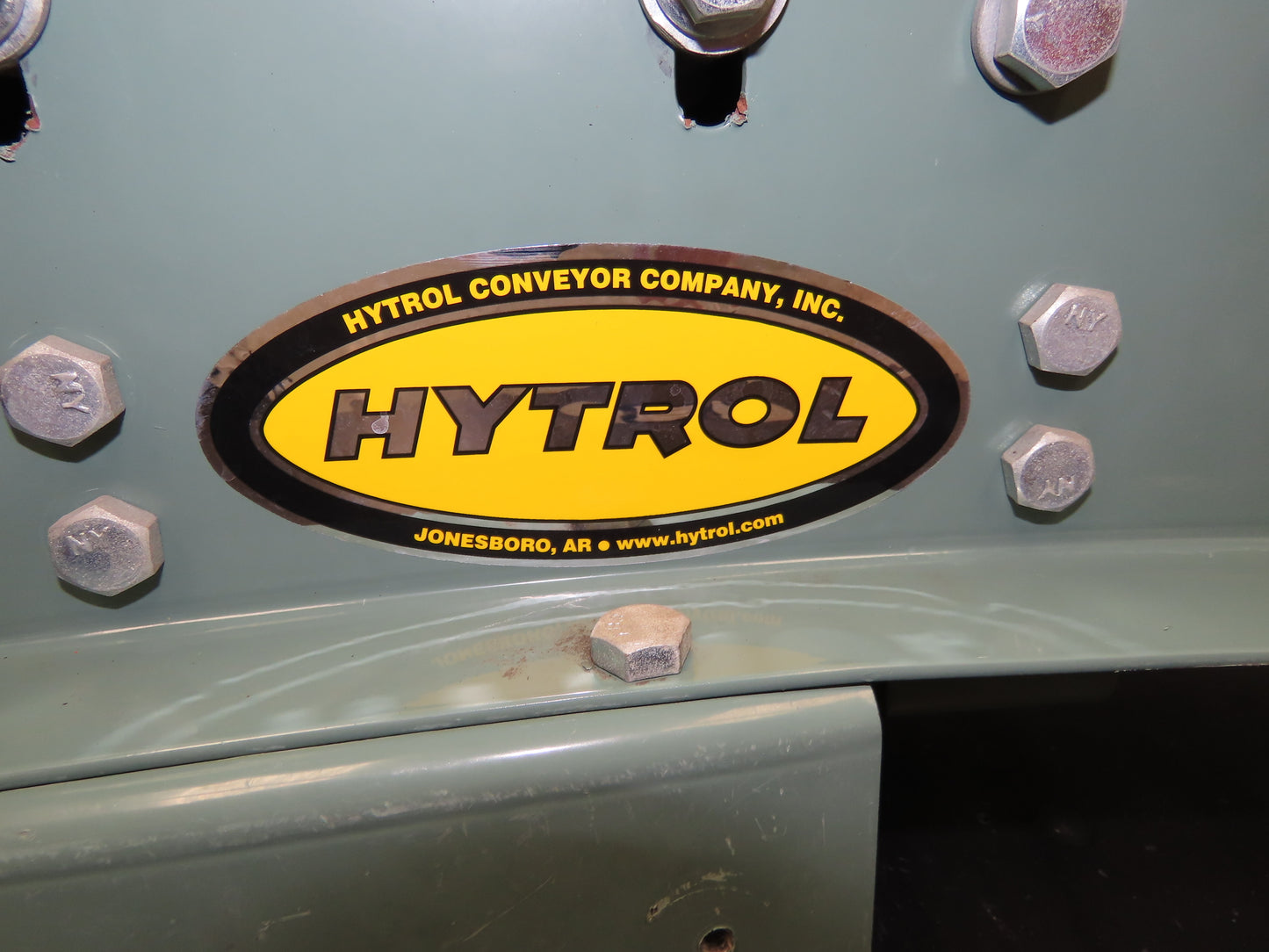 Hytrol 18"x 90° RH Curve Accumulation Roller Conveyor 15"BF V-Belt Slave Drive