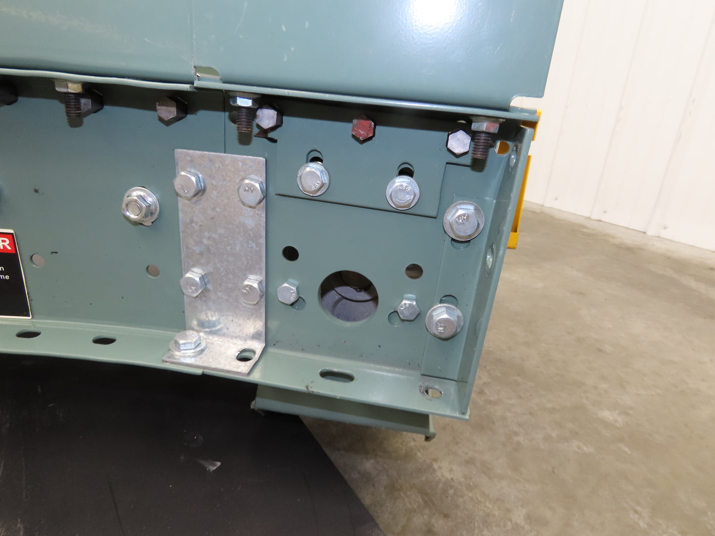 Hytrol 18"x 90° LH Curve Accumulation Roller Conveyor 15"BF V-Belt Slave Drive