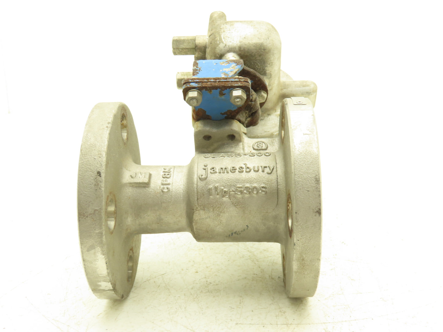 Jamesbury 1-1/2" 530S 31 3600TT 316SS Ball Valve & Pneumatic Actuator ST50E
