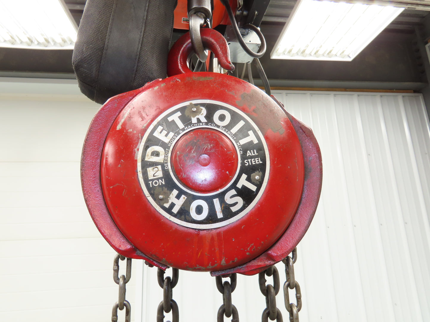 Detroit 2 Ton 4000Lb Manual Chain Fall Hand Hoist 9' Lift