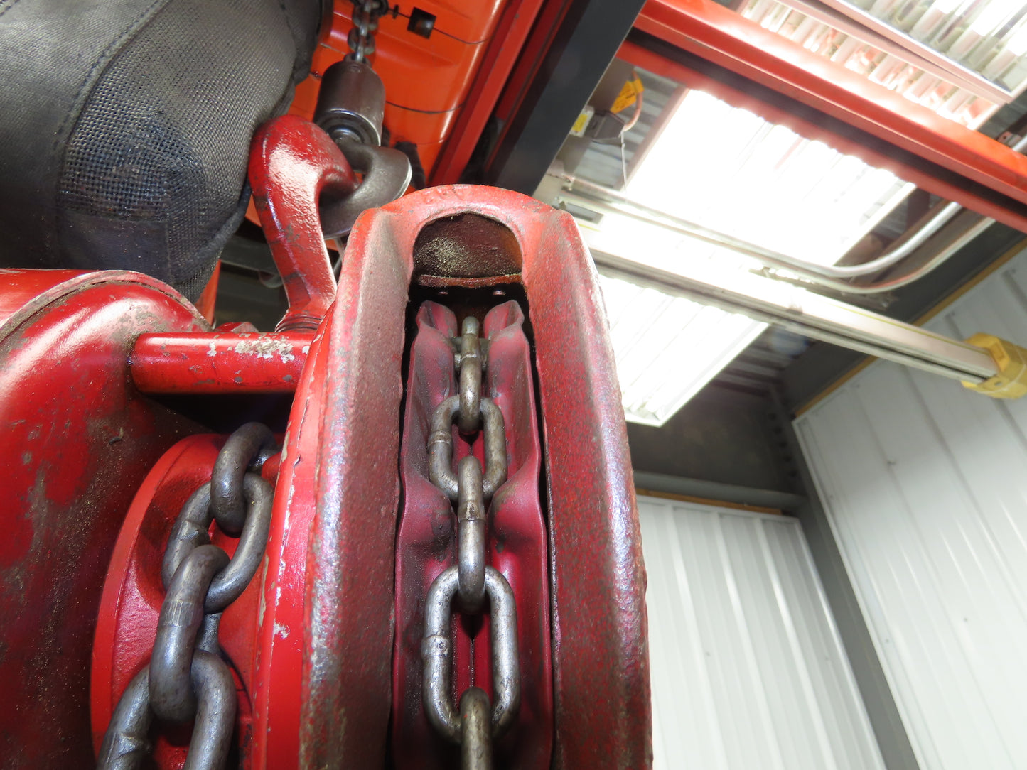 Detroit 2 Ton 4000Lb Manual Chain Fall Hand Hoist 9' Lift