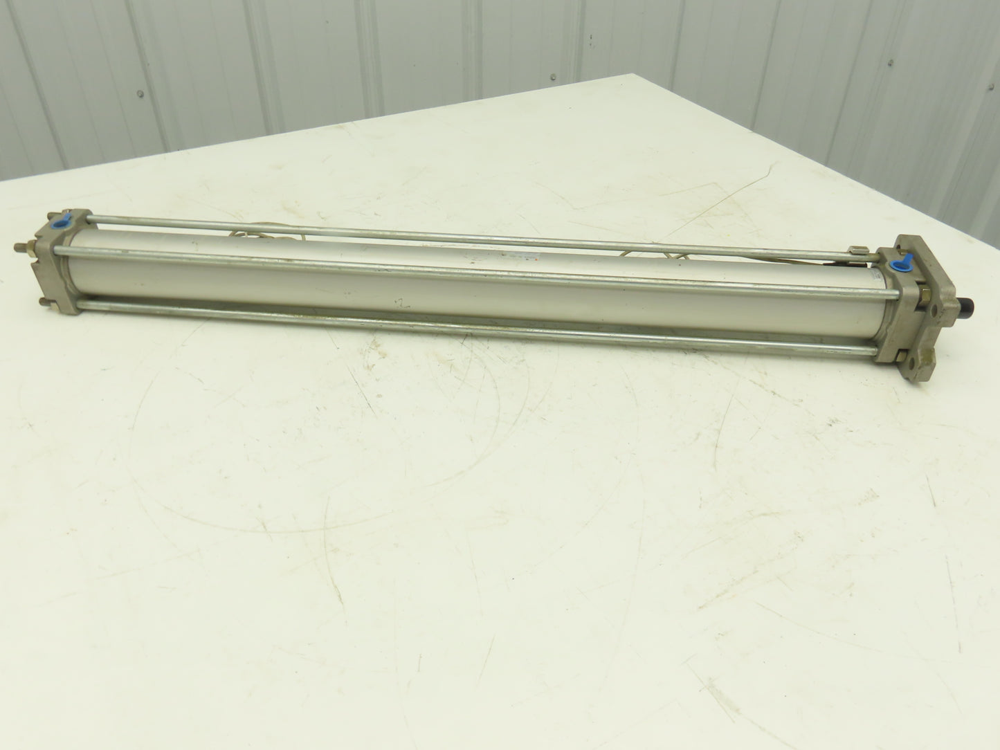 SMC CDA2F63TN-750-J59WL Pneumatic Air Cylinder 63mm Bore 750mm Bore 145 psi