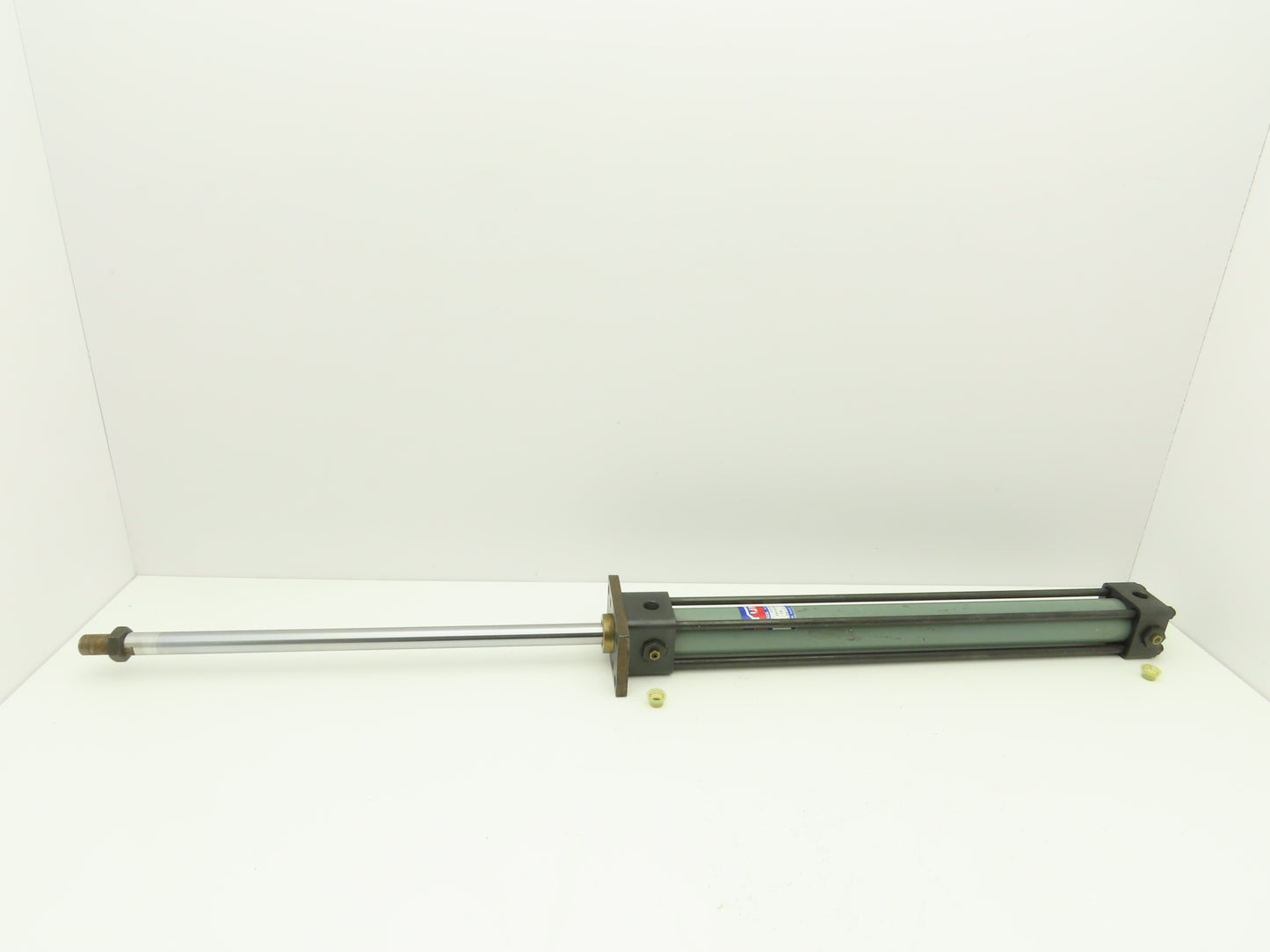 Yuken CJT70FA40B450BABDEK Hydraulic Cylinder 40mm Bore 450mm Stroke 1020psi