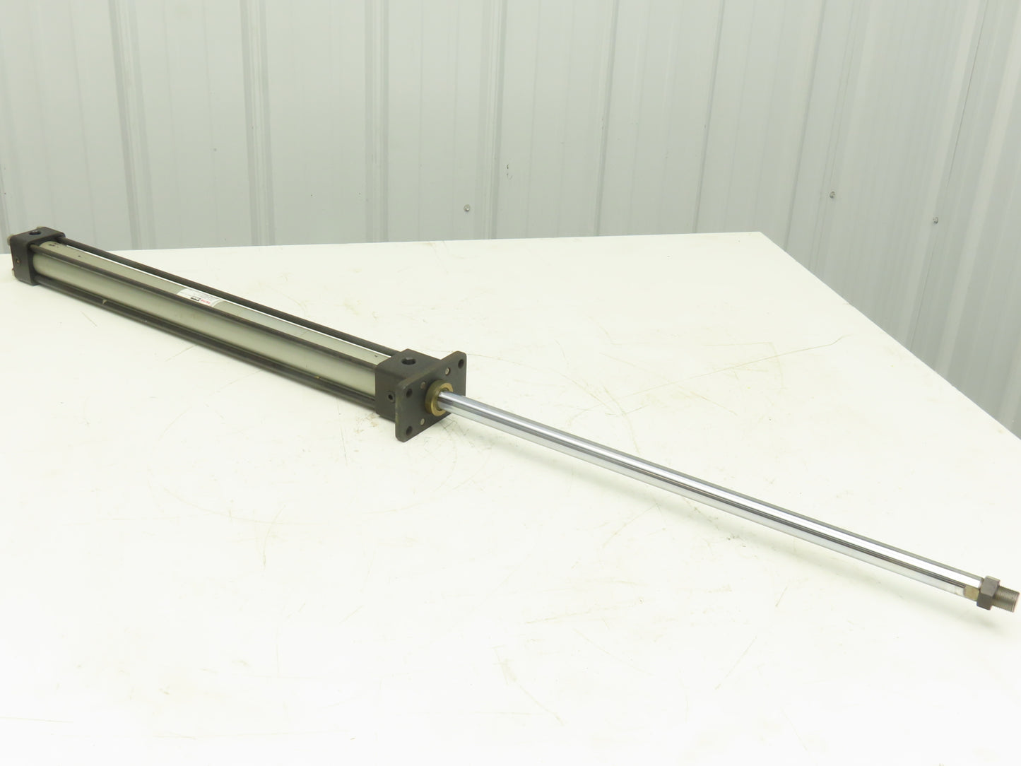 Taiyo 70H-8 2FA40BB565-AB-FL Hydraulic Cylinder 40mm Bore 275mm Stroke 1015psi