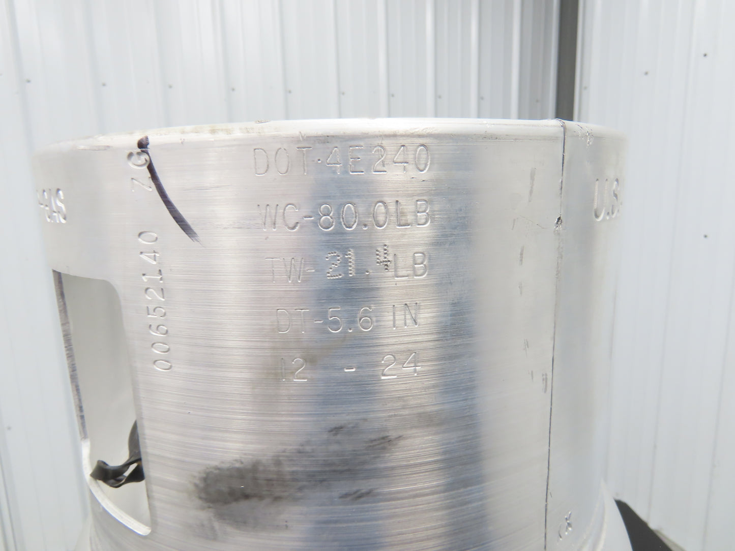 Worthington CYL9315-W 33.5Lb Aluminum Forklift Propane Cylinder LPG Gas Tank USA