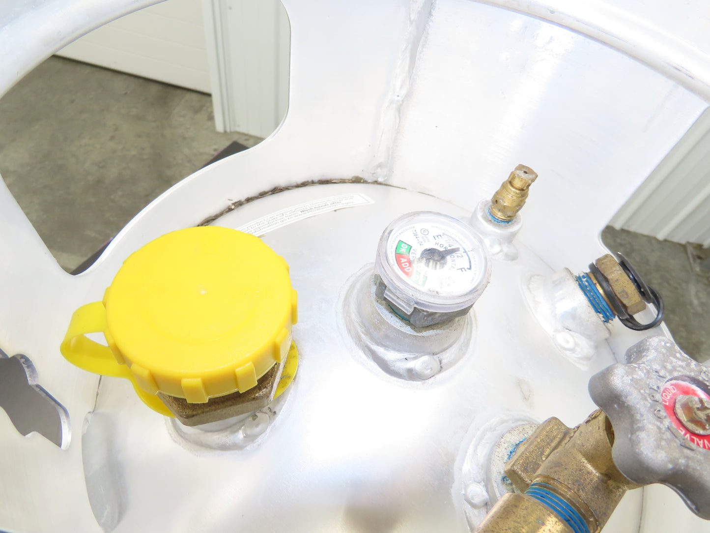 Worthington CYL9315-W 33.5Lb Aluminum Forklift Propane Cylinder LPG Gas Tank USA