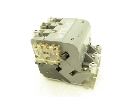 Furnas 40HP32AF Contactor Motor Starter 3Ph 600v 50Hp Ser A Coil 120v
