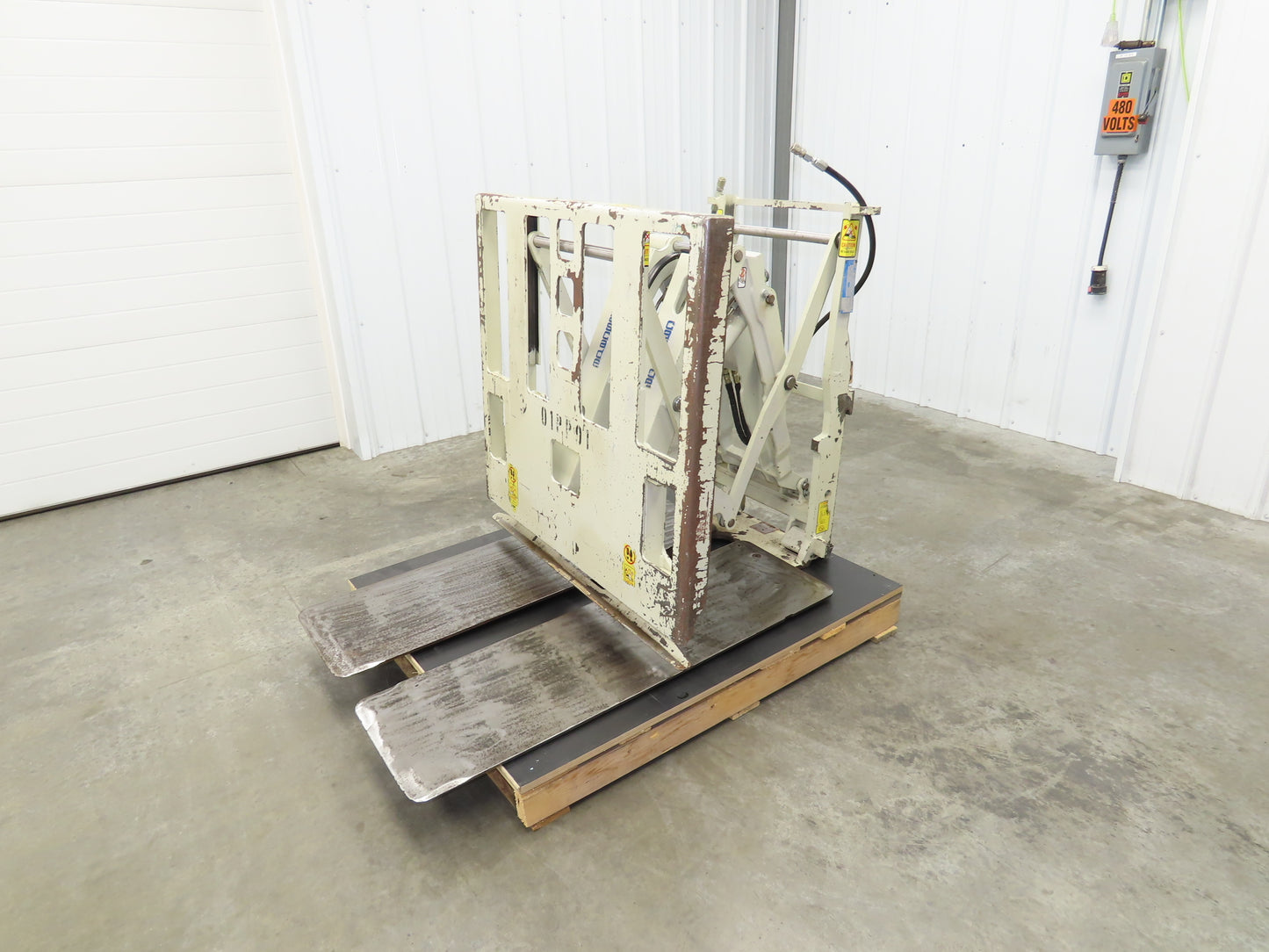 Cascade 35E-QPB-Q002 Forklift Push Pull Attachment 3500 LB Cap 48" Slip Sheet