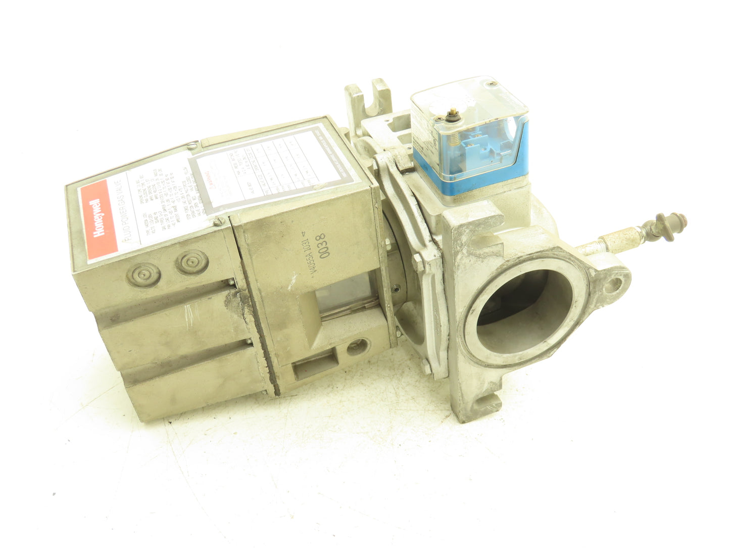 Honeywell V4055A 1031 Fluid Power Actuator 3" Flanged Gas Valve 120V