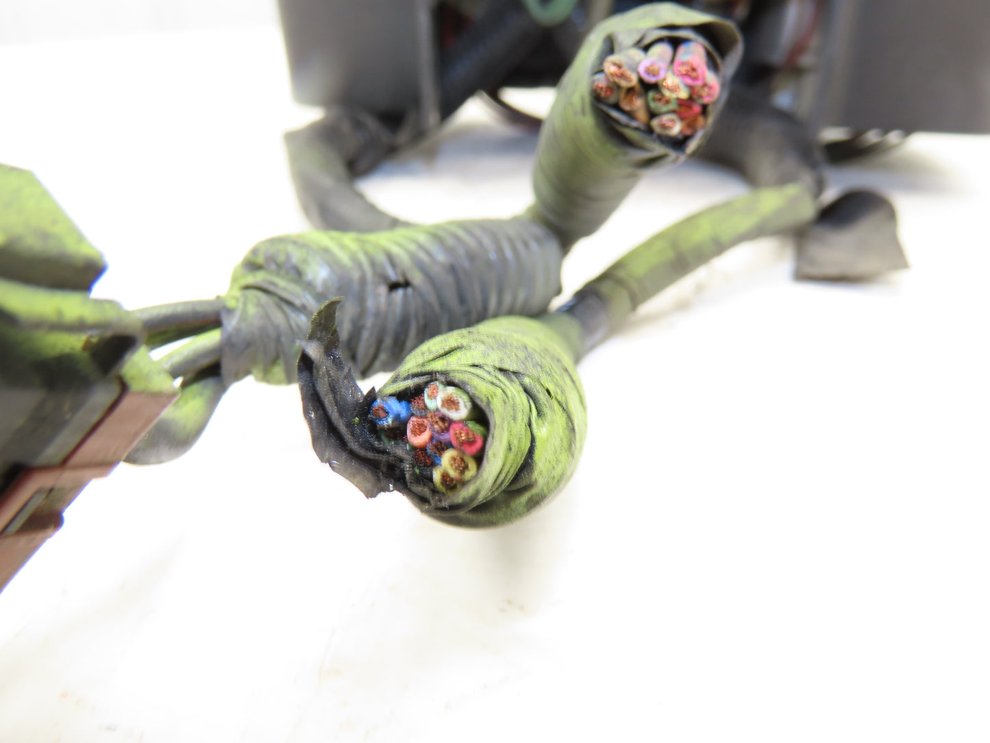 Mitsubishi 11000-MS4932 Electric Forklift Operation Ignition Panel W/Key FGC25K