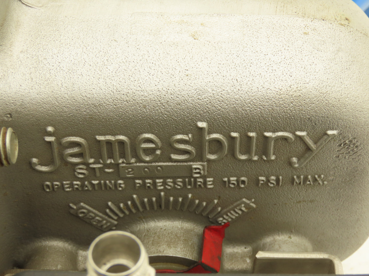 Jamesbury 2" 5150 312236TT Ball Valve w/Pneumatic Actuator ST-200B & Positioner