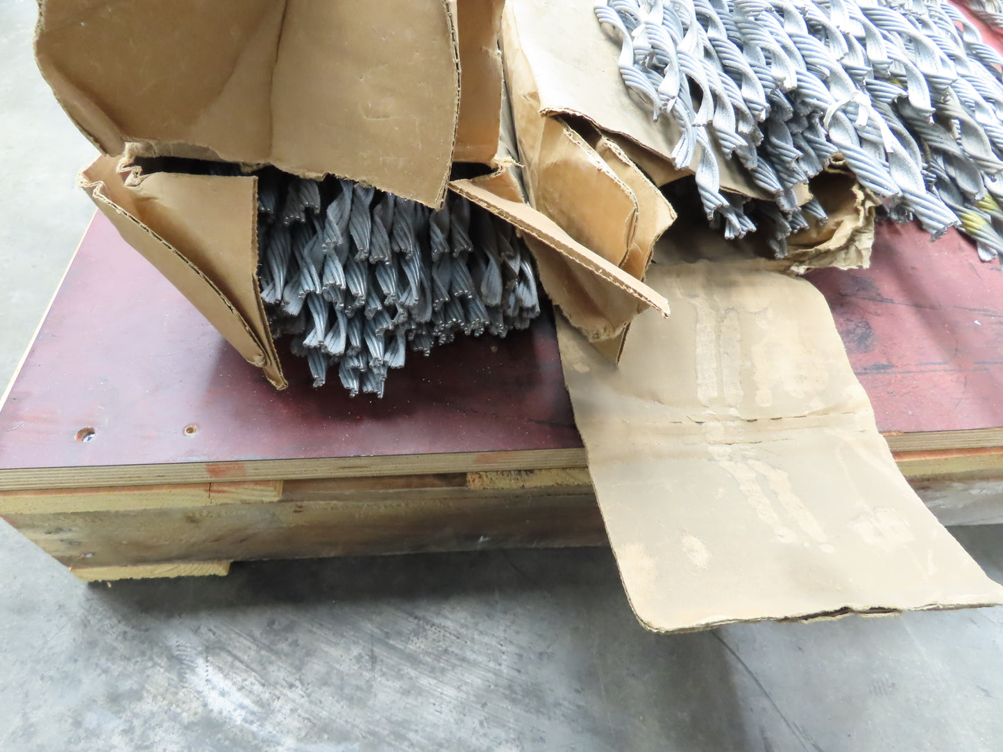 Galvanized Steel Guy-Grip Dead End Splice Wire 5/16" & 1/4" & Hardware Mixed Lot