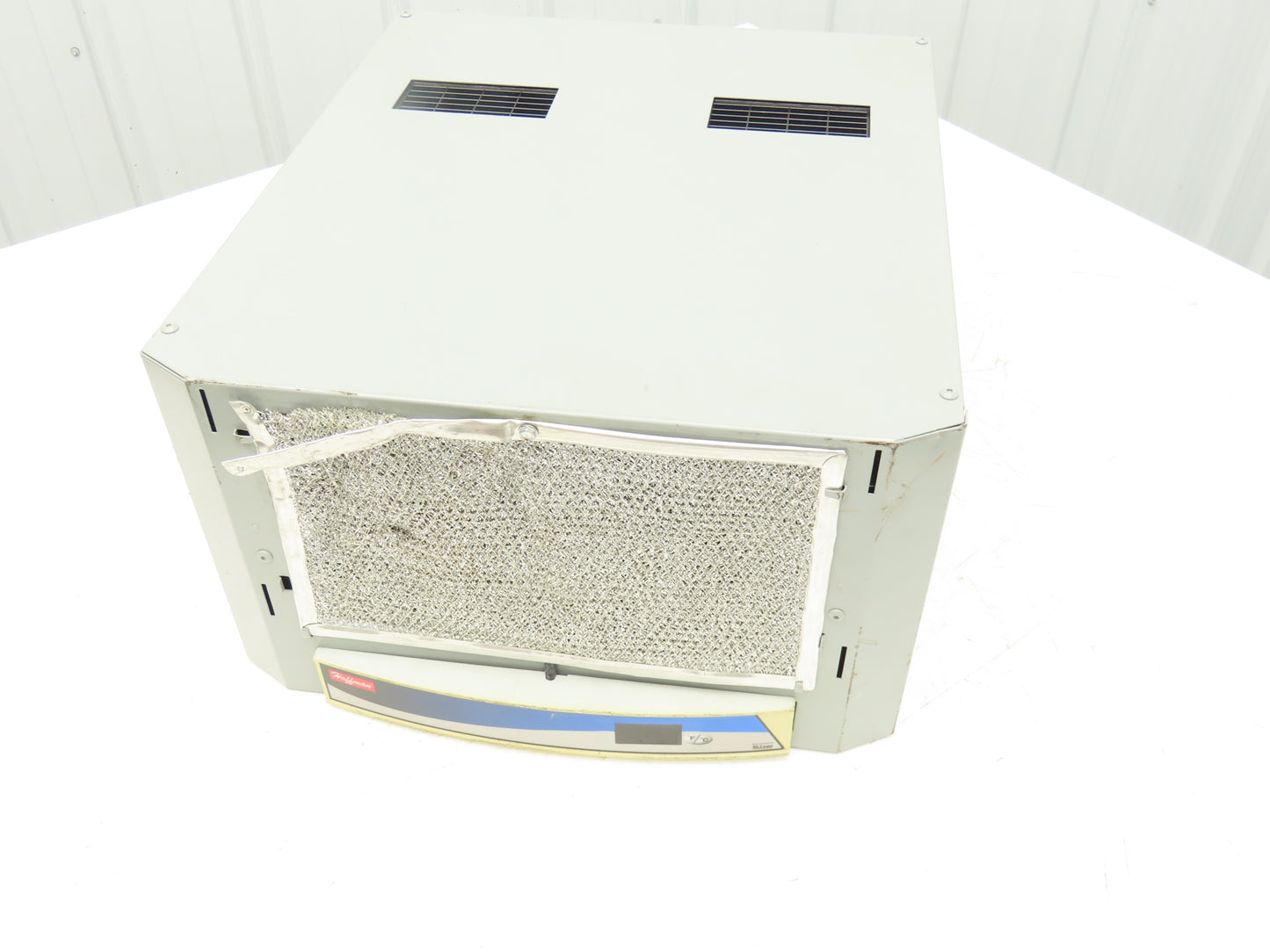 Hoffman MHB11-0416-G307H Electrical Enclosure Air Conditioner 4000BTU 1172W 115V