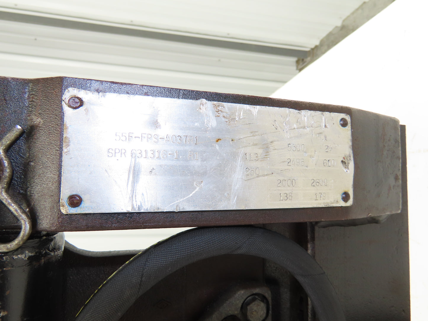 Cascade 55F-FPS-A037R1 Forklift Sideshifting Fork Positioner Assembly 5500 lbs