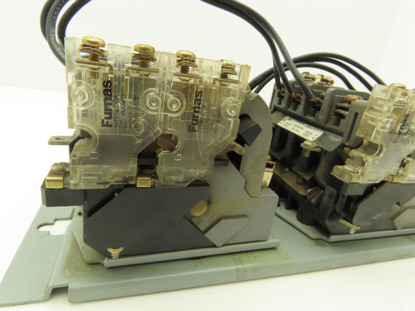 Furnas 22DP32A*E6 Reversing Motor Starter 10Hp Size 1 Max 27A 600 VAC Overload